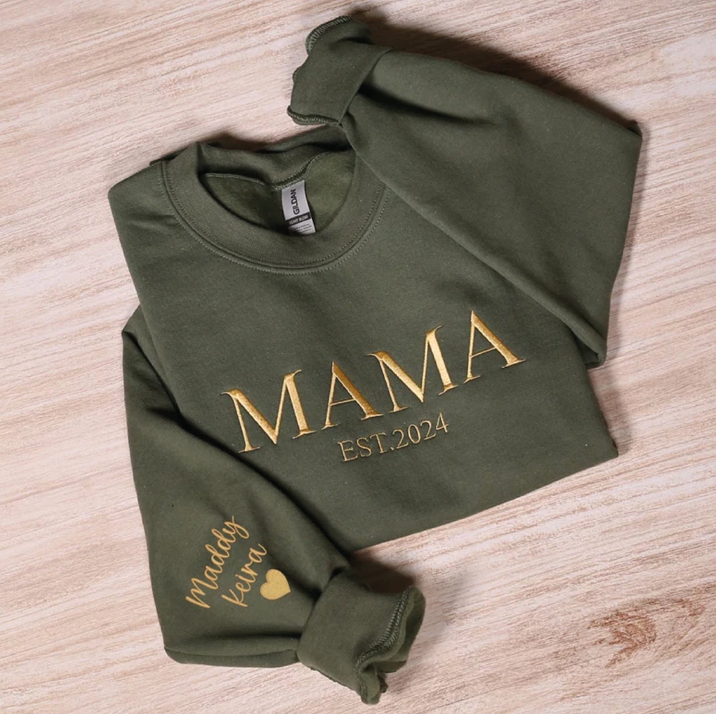 Custom Mama Embroidered Sweatshirt, Personalized Mom Hoodie With Kids Names Sleeve, Pregnancy Reveal Outfit, Birthday Gift, Mothers Day Gift (Kopya)